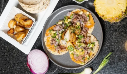 Tacos de costra con queso